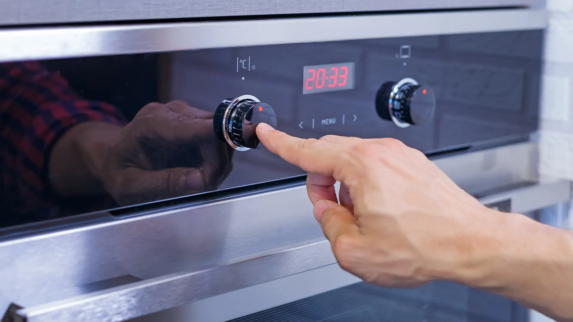 What Oven Temperature Keeps Food Warm Without Drying It Out?