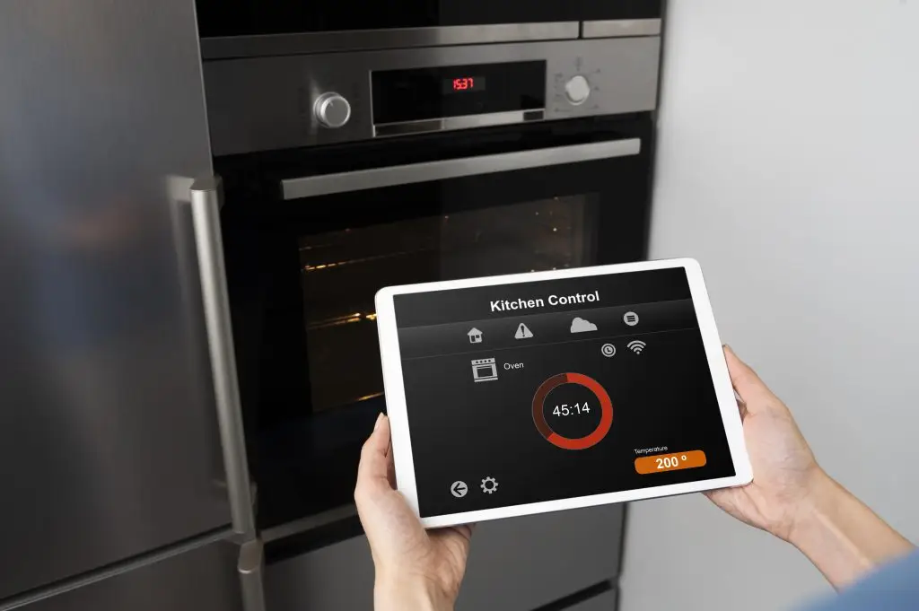 Modern Oven Technology Enhancements