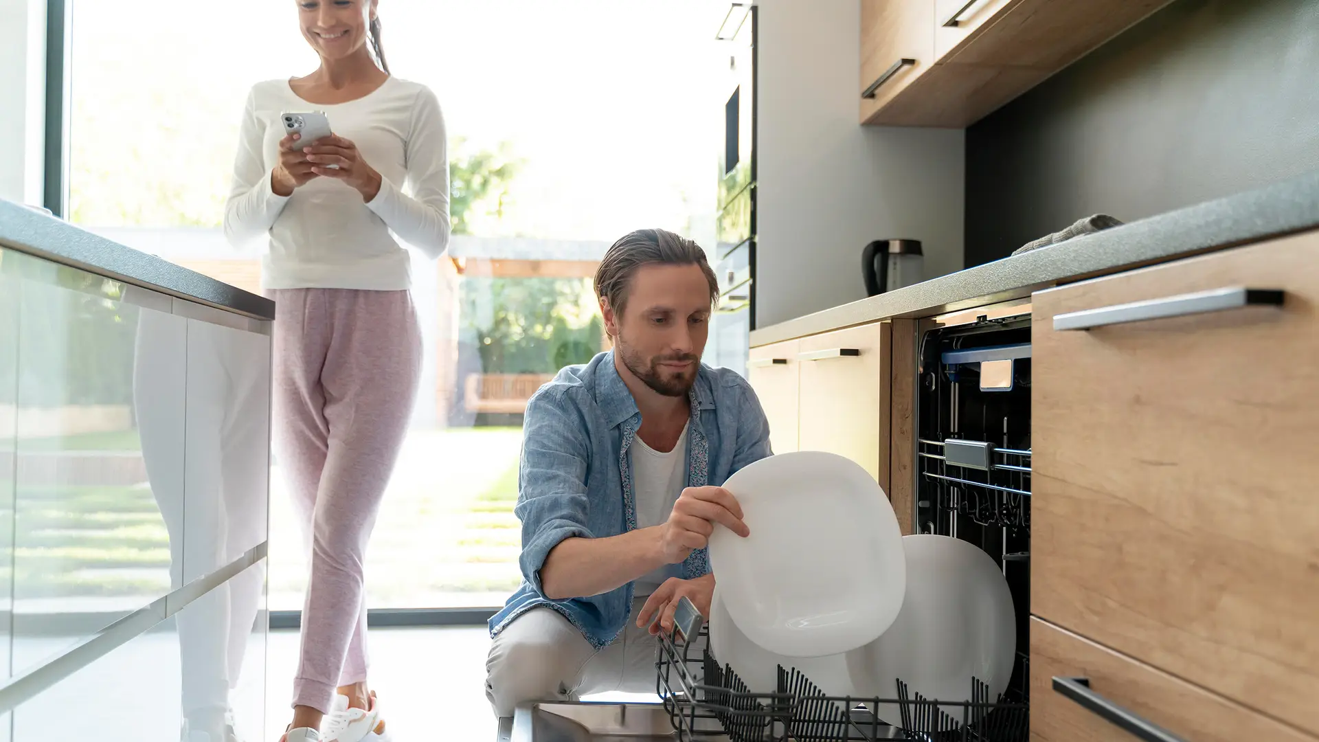 Integrated vs Freestanding Dishwashers – Which Is Right for You?