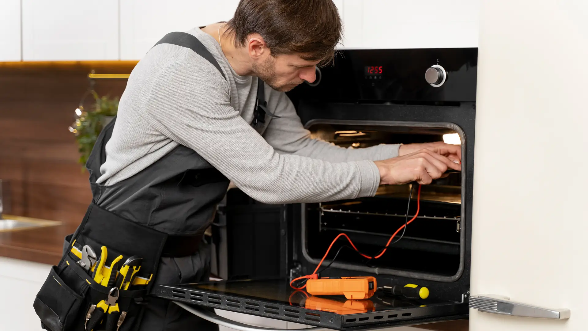 Common Built-In Oven Problems and How to Fix Them