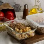 Find out which containers are microwave-safe and which to avoid. Keep your meals and microwave safe with CATA’s quick kitchen safety guide.