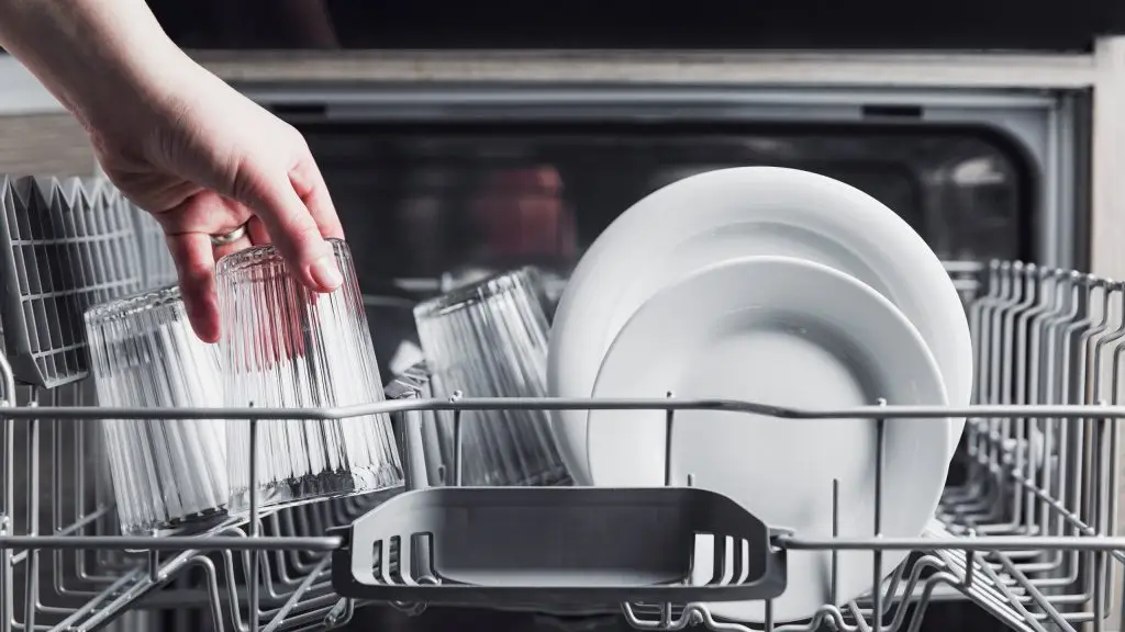 Is It Worth Paying More for an Energy-Efficient Dishwasher?