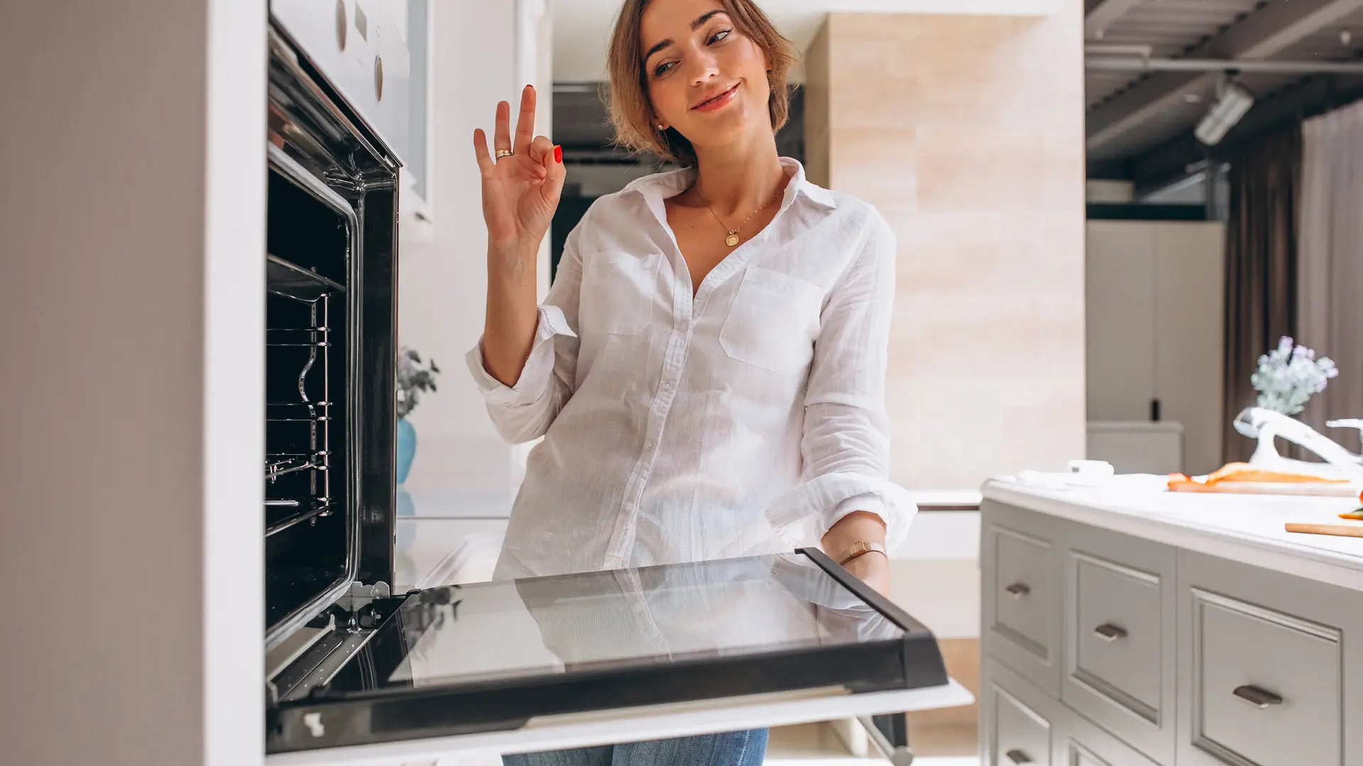 What Is a Self-Cleaning Oven