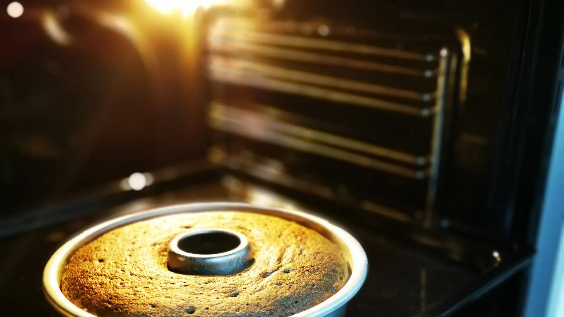 Why Won’t My Oven Light Switch Turn On?