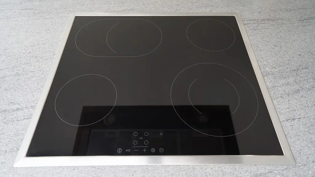 Bridge Zones Explained: Cook Big Pans Evenly on an Induction Hob