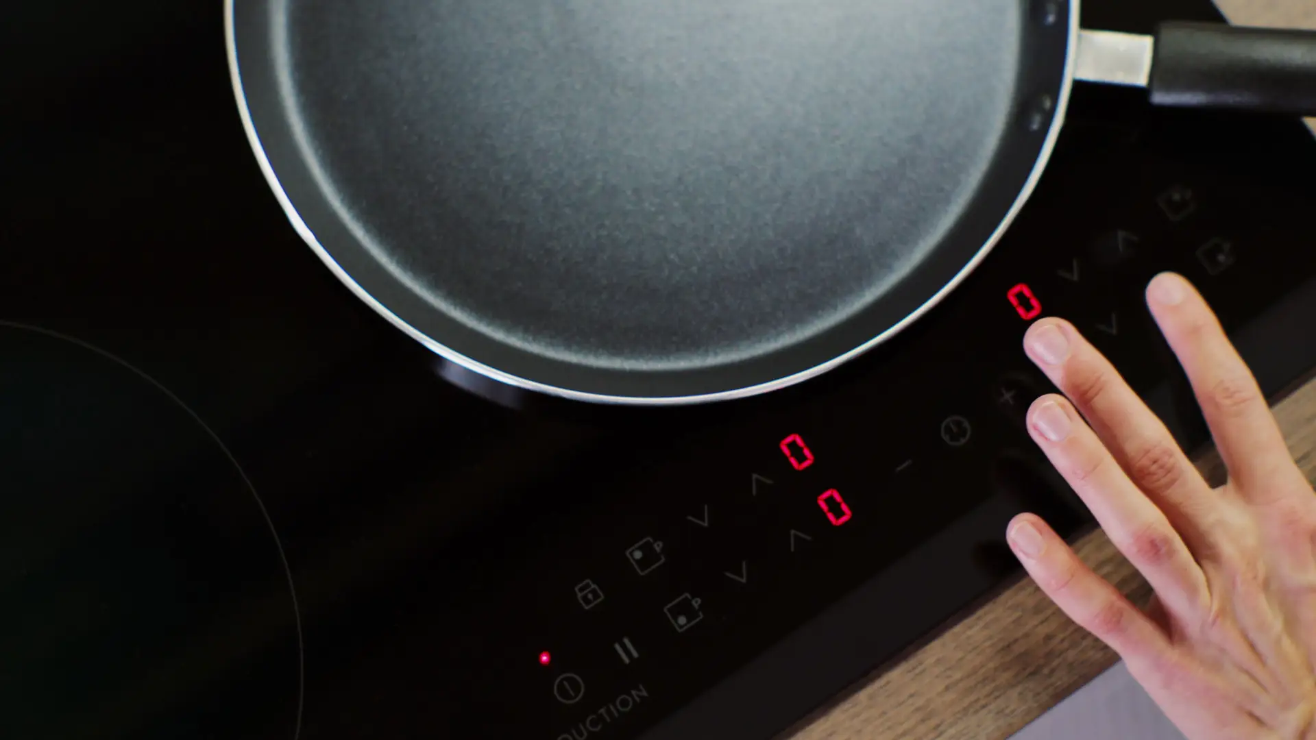 Power Boost on Induction Hobs: When It Helps and When It Wastes Energy