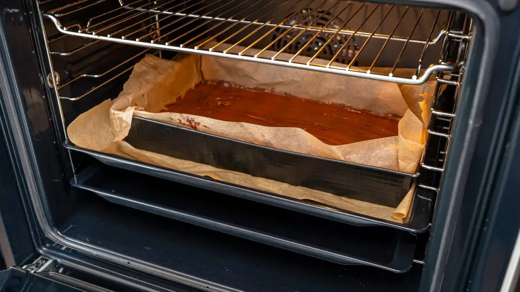 Can You Leave Oven Trays Inside While Preheating