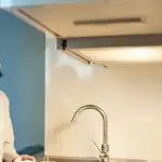 Do cooker hoods reduce kitchen condensation?