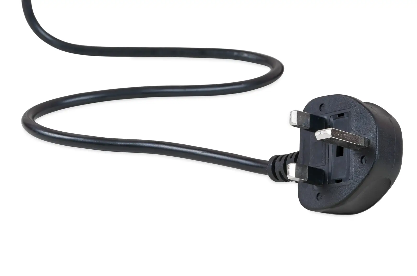 UK 13A plug — standard induction hobs cannot use a normal socket, but plug-in models rated at 3kW or below are designed specifically to do so