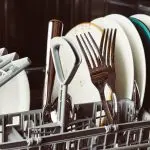 Can You Put Wooden Boards and Knives in a Dishwasher