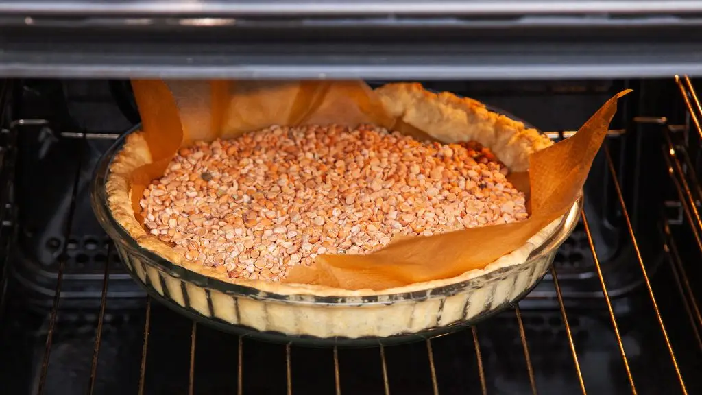 Soggy pastry base? Use the bottom heat oven setting to crisp tarts, quiches, pies and pizza. The symbol, the method and the best dishes explained.