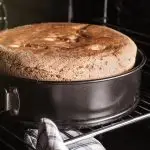 How to Bake an Even Cake in a Fan Oven